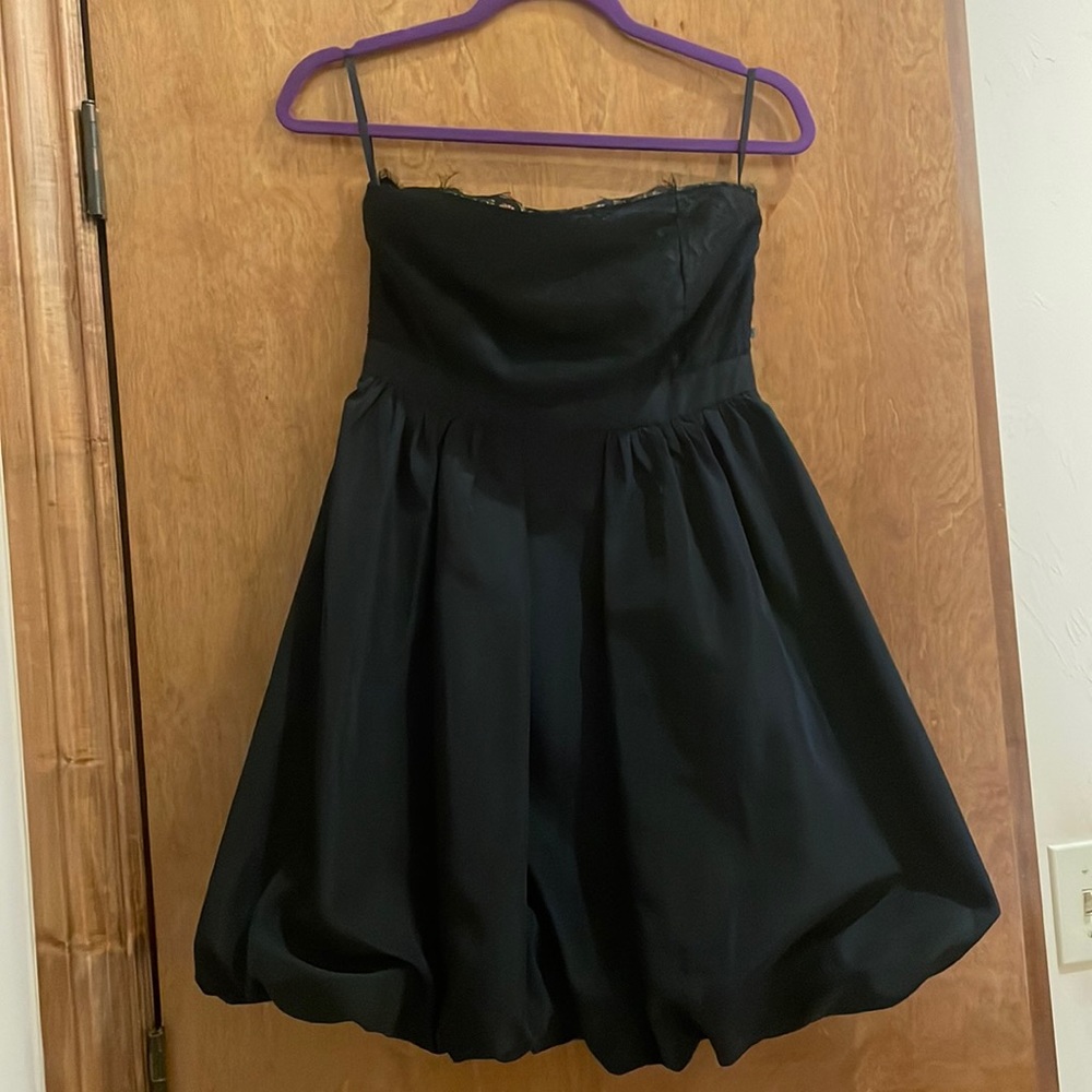 Lace bubble hem cocktail dress